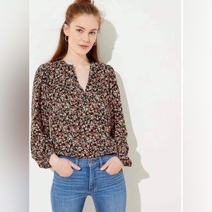 Loft Women’s Floral Blouse Size XXS Petite Relaxed Fit